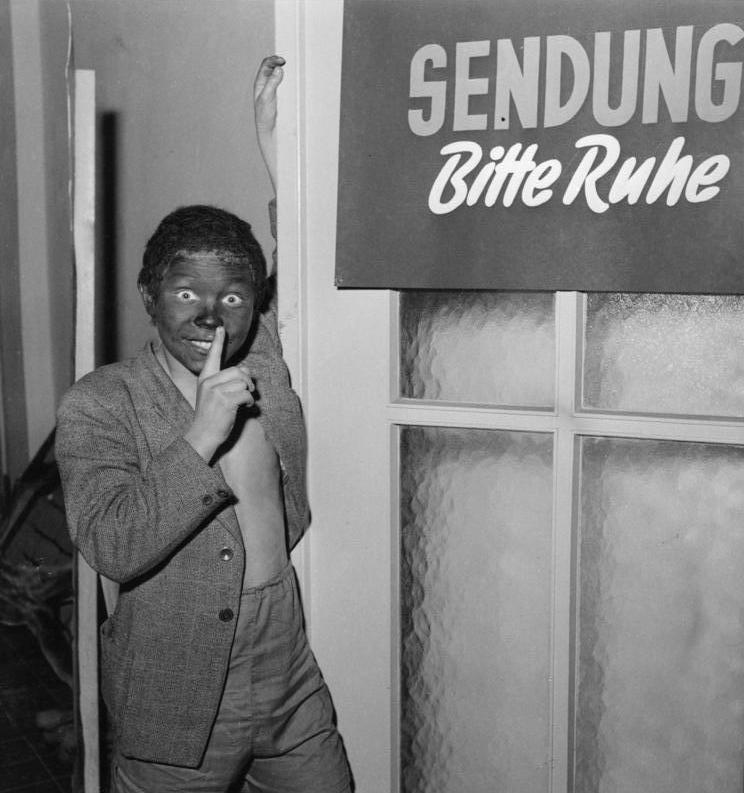 I WDR:s TV-studio i Köln krävdes bokstavligen ”Bitte Ruhe”, 3 november 1953.